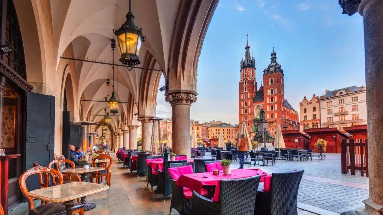 Kraków: Gdzie zjeść? Odkryj najlepsze restauracje na każdą okazję