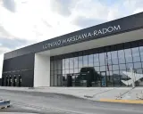 Czy w Radomiu jest lotnisko? Poznaj Port Lotniczy Warszawa-Radom
