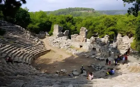 Kemer: Co zwiedzić? Od ruin po góry pełny przewodnik