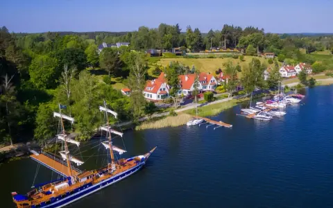Mikołajki na weekend: Co robić? Odkryj Mazury z ekspertem!
