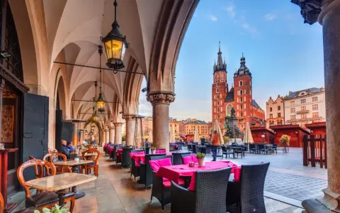 Kraków: Gdzie zjeść? Odkryj najlepsze restauracje na każdą okazję