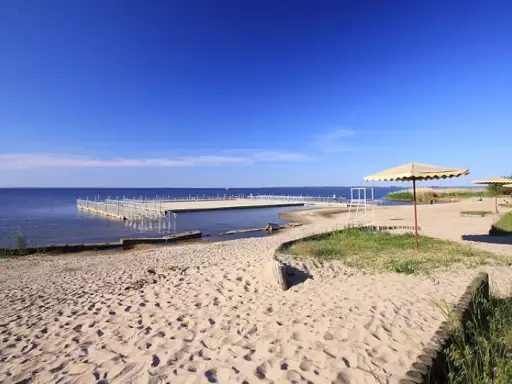 Szybko nad morze ze Szczecina? Najbliższe plaże i porady eksperta