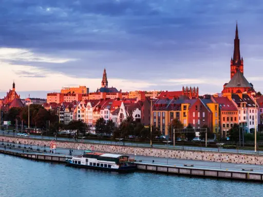 Co robić w Szczecinie, gdy pada? Odkryj atrakcje pod dachem!