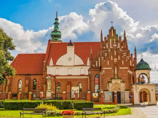 Radom: Ponad 30 kościołów! Poznaj ich historię i architekturę