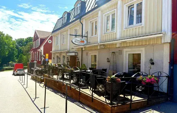 Karlskrona: Gdzie zjeść? Odkryj smaki Blekinge i lokalne TOP 5!