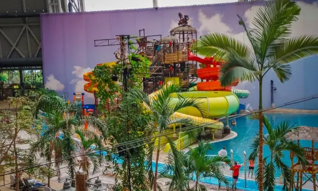 Tropical Islands atrakcje: Co musisz wiedzieć przed wyjazdem?